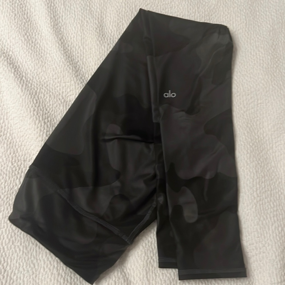 Alo yoga leggings